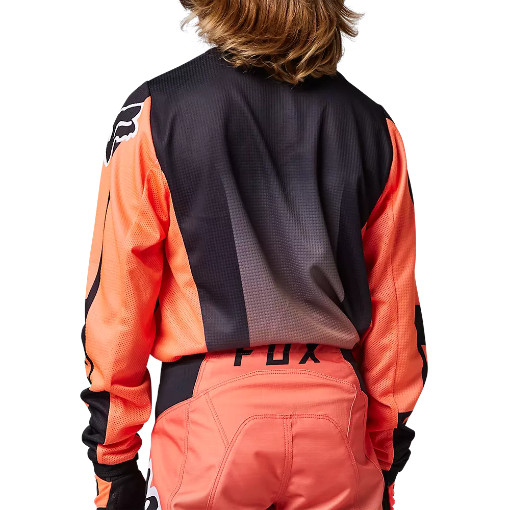 UNIFORME FOX LEED 180 (PARA NIÑO)