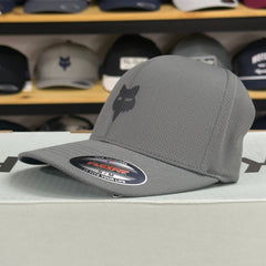 GORRA FOX HEAD TECH FLEXFIT [GRIS] - Todo Riders