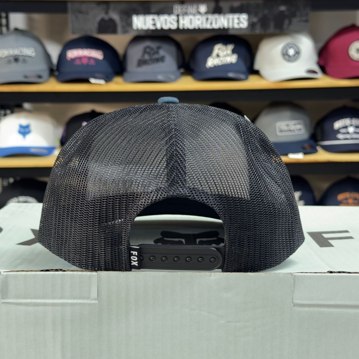 GORRA FOX VISION MESH TRUCKER [AZUL OSCURO]