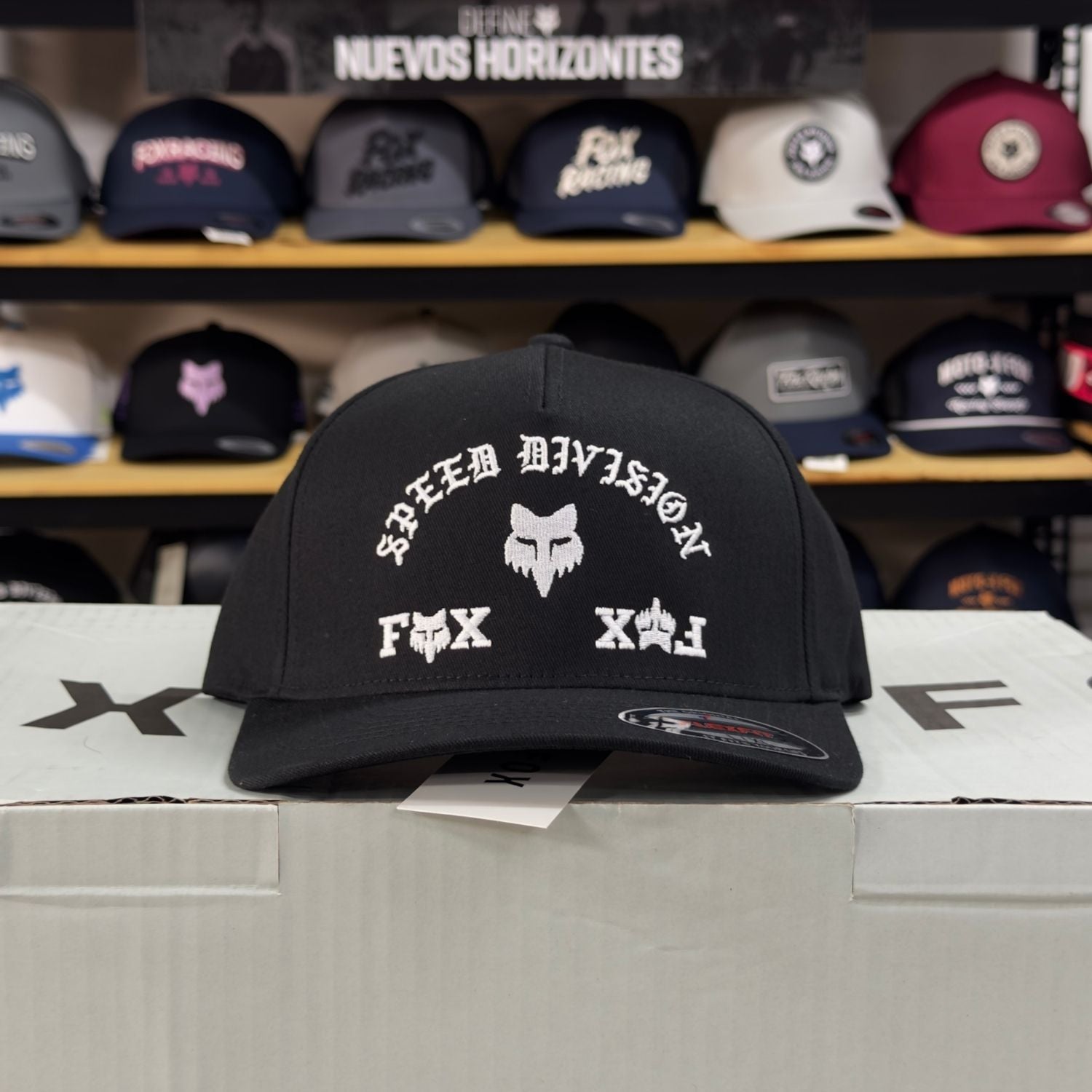 GORRA FOX ICON FLEXFIT [NEGRO] - Todo Riders