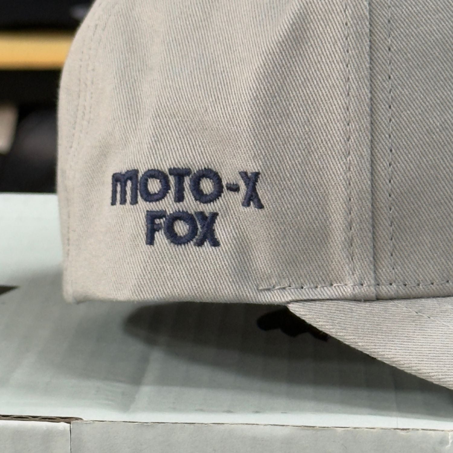 GORRA FOX CIRCA 74 SNAPBACK [GRIS] - Todo Riders