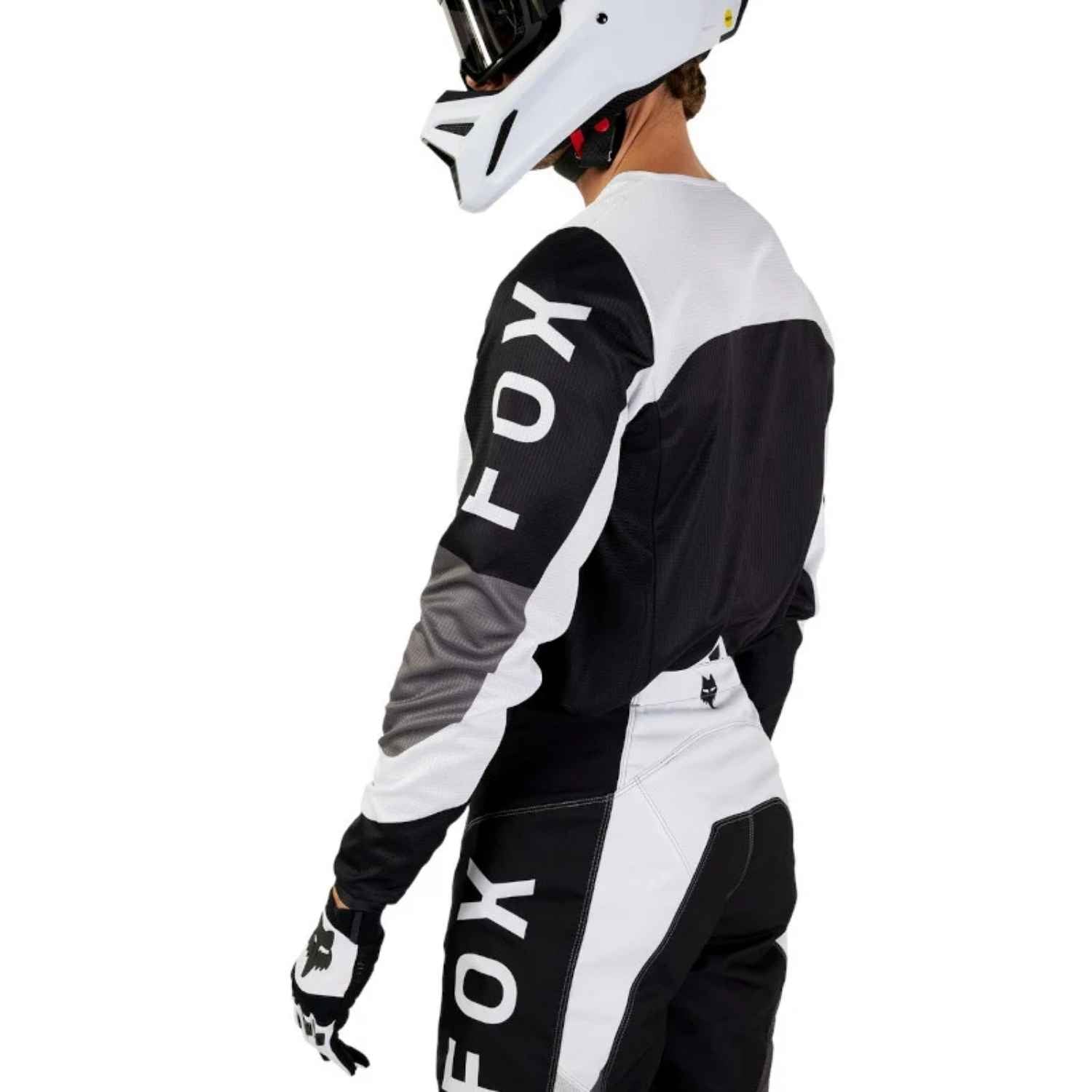 UNIFORME FOX 180 NITRO - EXTD SIZES [NEGRO/ BLANCO]