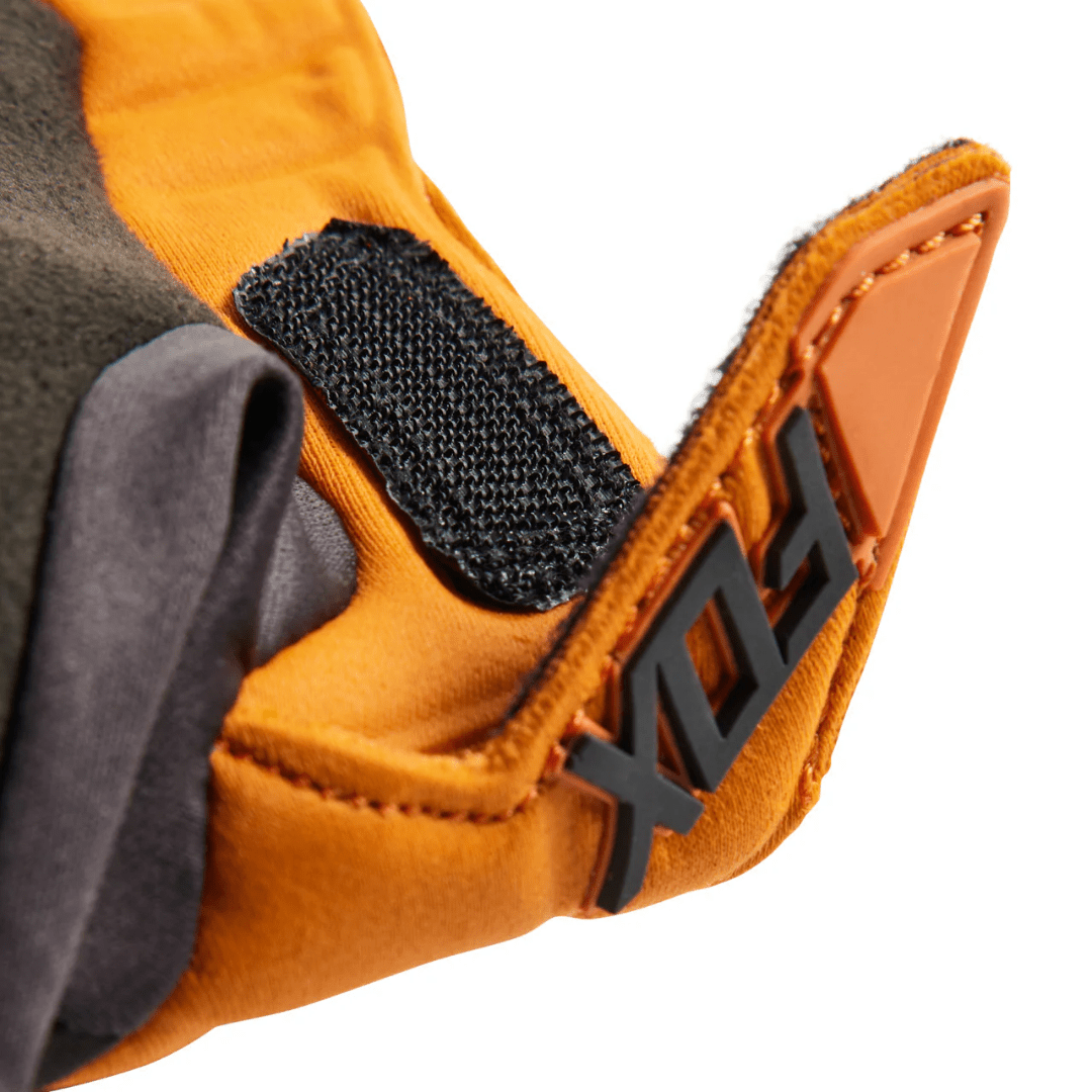 GUANTES FOX LEGION DRIVE WATER [NEGRO/MARRÓN] - Todo Riders