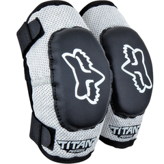 CODERA FOX TITAN PEEWE [BLACK/SILVER] (para niños)